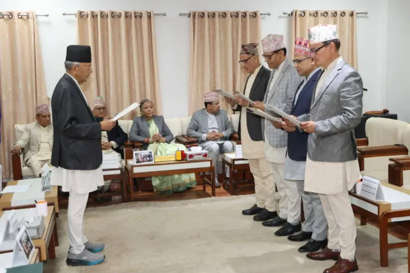 सम्पत्ति छानबिन आयोगमाथि सर्वोच्चको ‘ब्रेक’: भिआइपीहरूको सम्पत्ति खोतल्ने कार्य रोक्न अन्तरिम आदेश