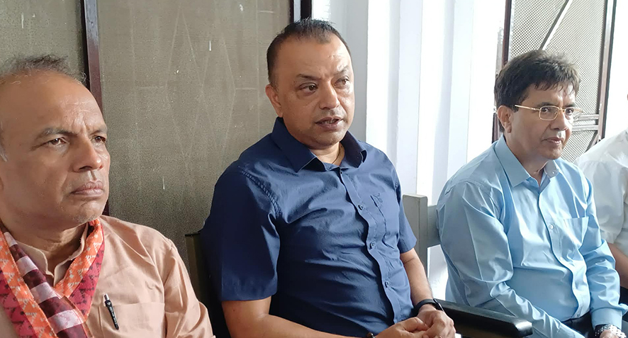 कांग्रेसमा क्रियाशील सदस्यता विवादः अवरोध गर्नेलाई कारबाही गर्ने गगनको संकेत