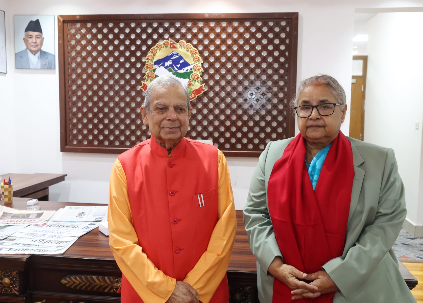 महन्थ ठाकुरले भेटे प्रधानमन्त्री कार्कीलाई, निर्वाचनको लागि वातावरण बनाउन प्रधानमन्त्रीको आग्रह